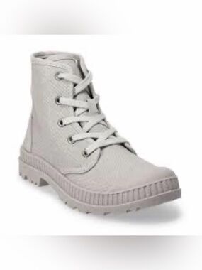 Women’s Light Gray Canvas Lace-Up Combat Boot by SO from Kohls NWOB